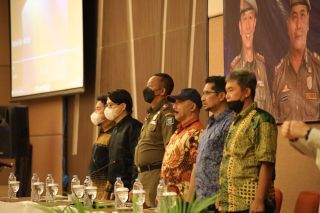 Komisi A DPRD Kota Bandung menghadiri undangan terkait Materi Fungsi Pengawasan DPRD terhadap Penyelenggaraan Reklame di Kota Bandung  bersama Satpol PP Kota Bandung, di Lembang Asri Resort, Kabupaten Bandug Barat, Senin (5/12/2022).
